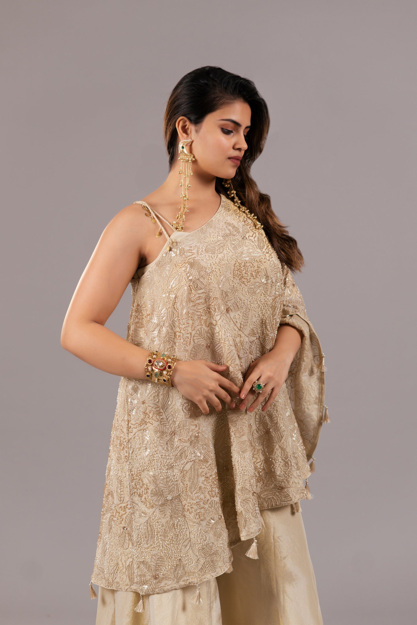 IVORY ASYMMETRIC CAPE SET