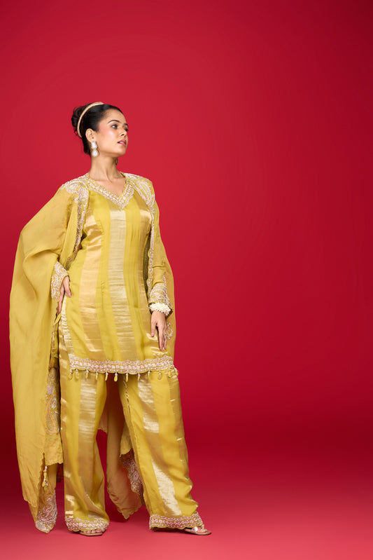 PEAR GREEN KURTA WITH CAPE AND PANTS SET