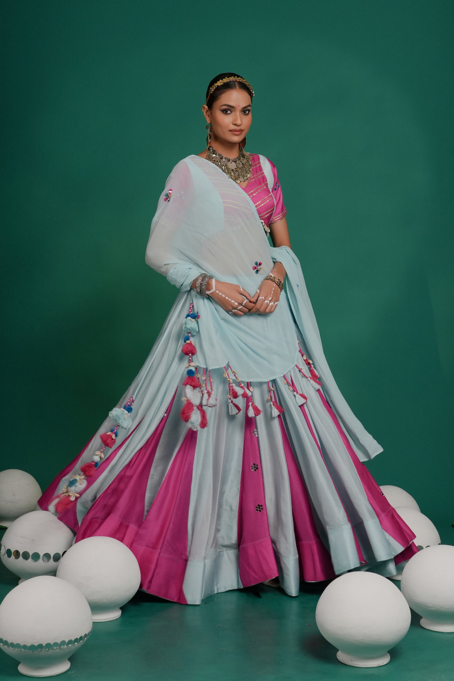GULABI AASMAN