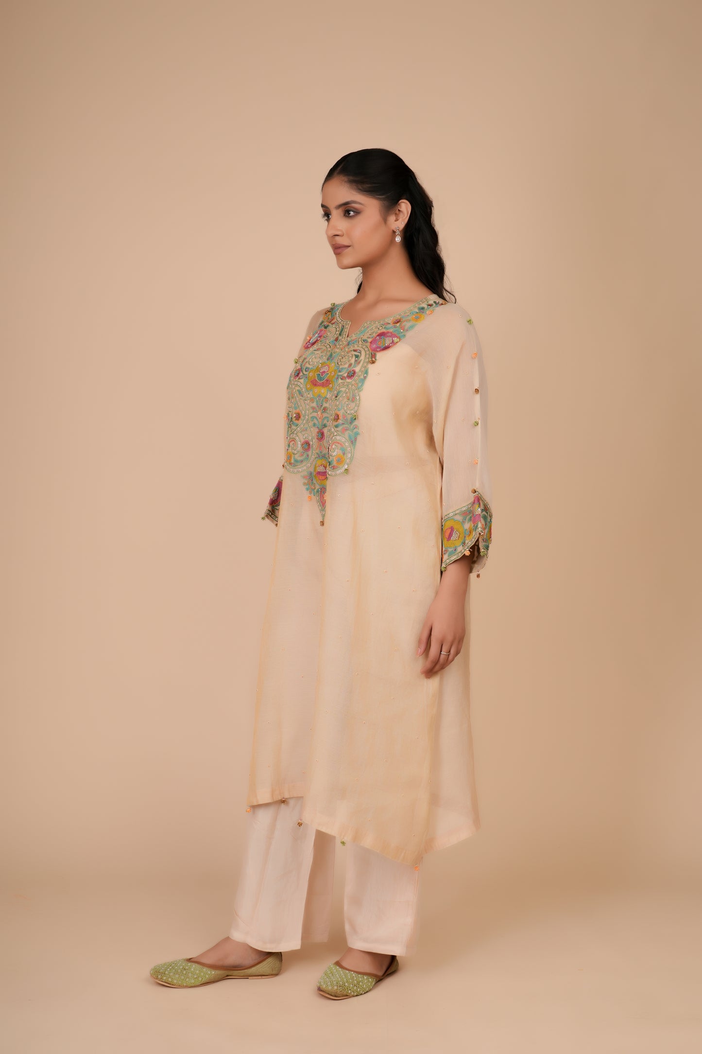 BEIGE KURTA PANTS SET