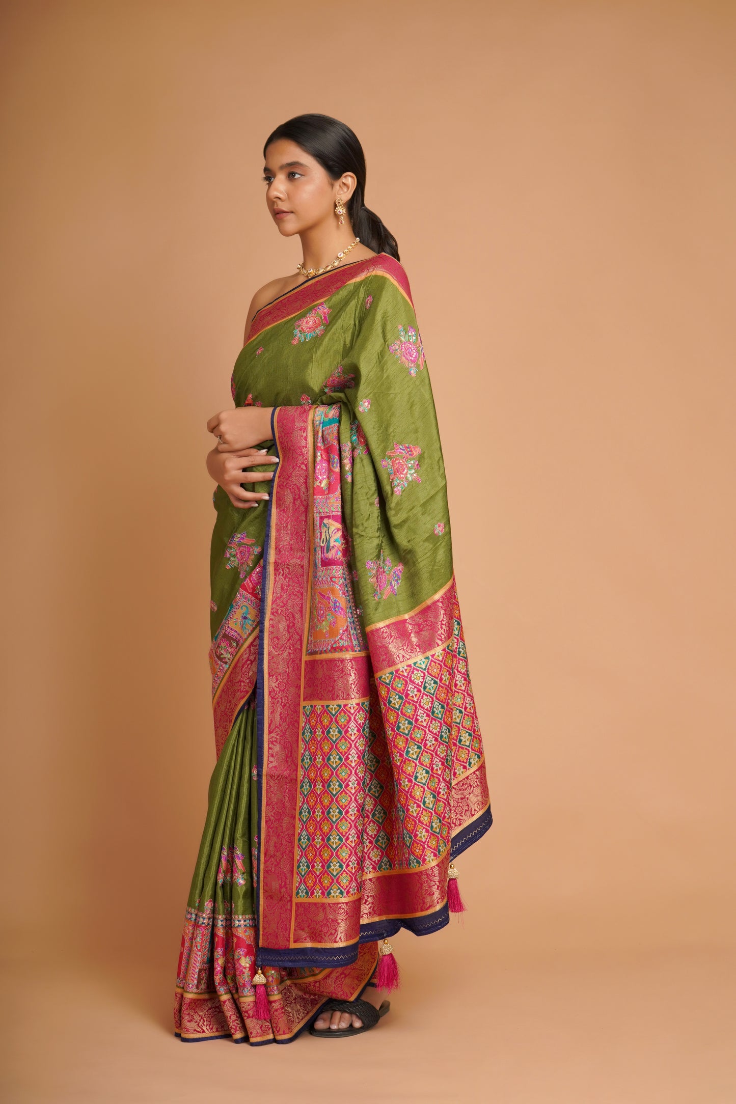 EMERALD GREEN DOLA SILK SAREE