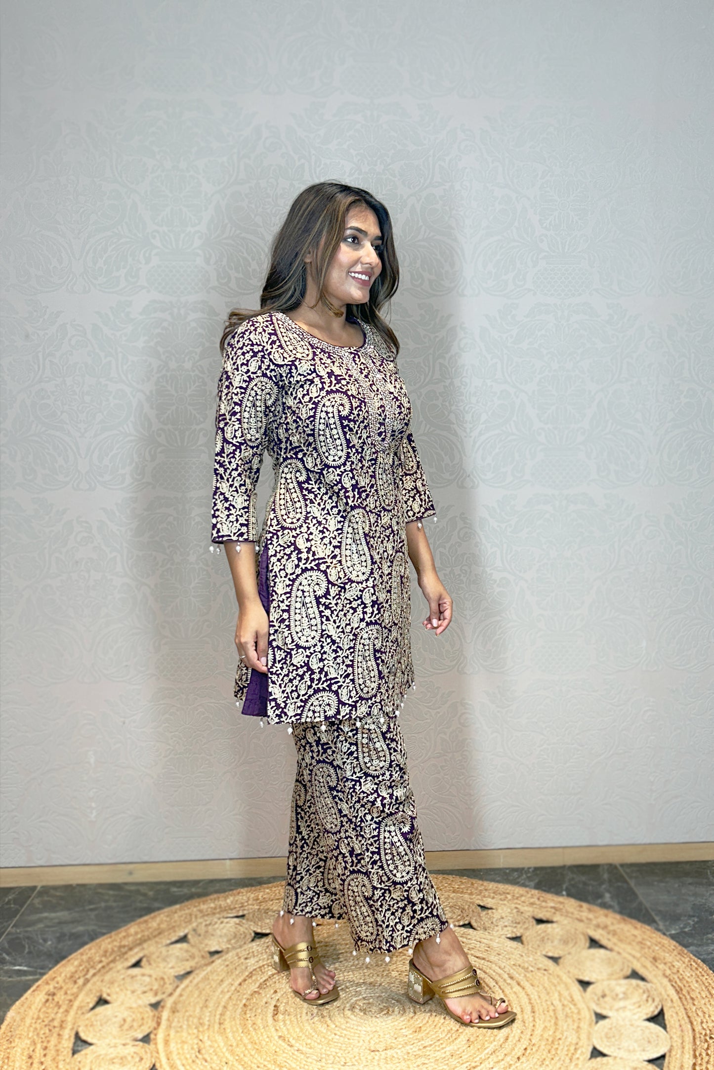 DEEP PURPLE EMBROIDERED SUIT