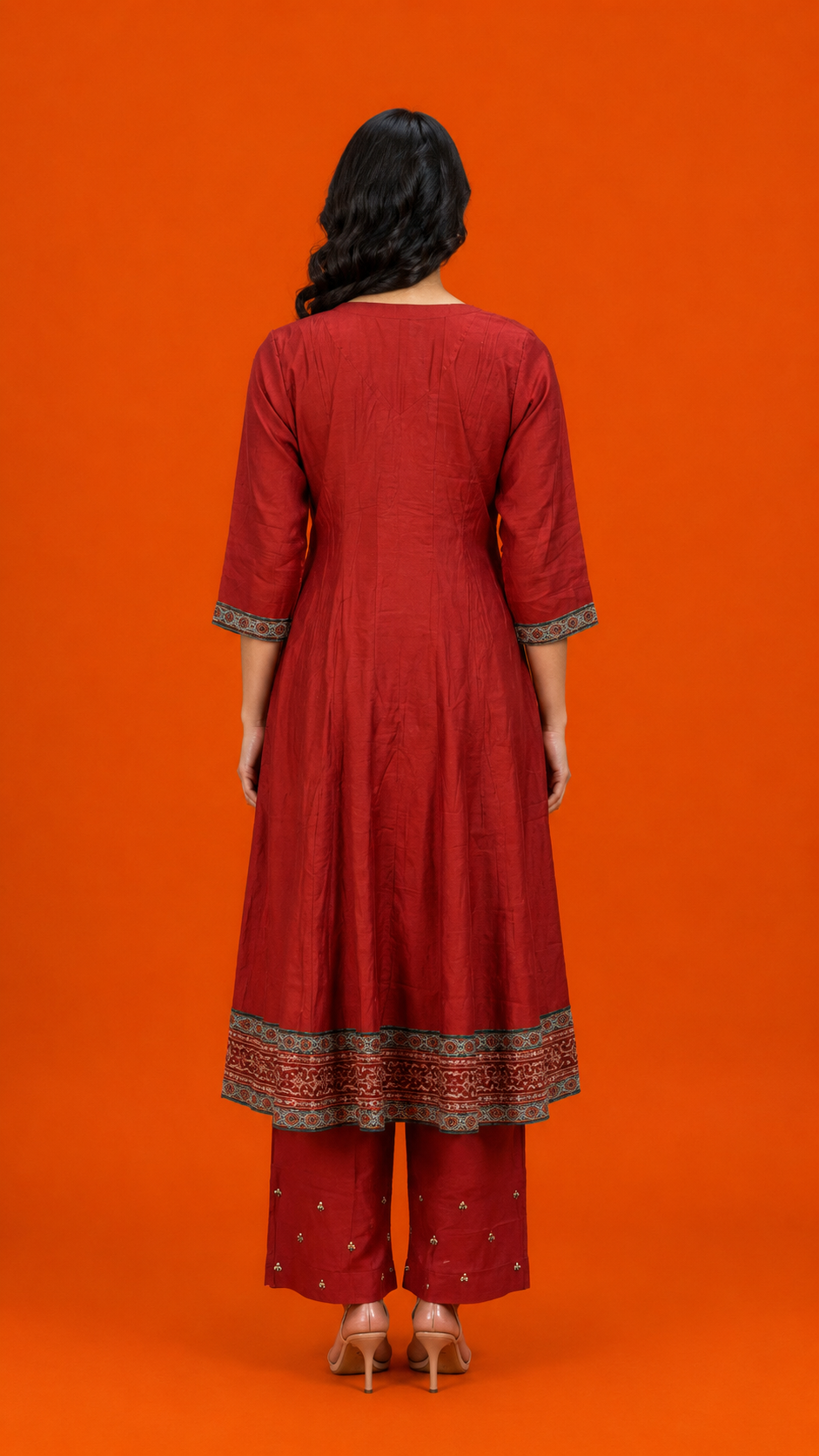 Ruhani Red Kurta Set
