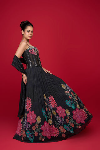 BLACK CREEP FLORAL LEHENGA alternate