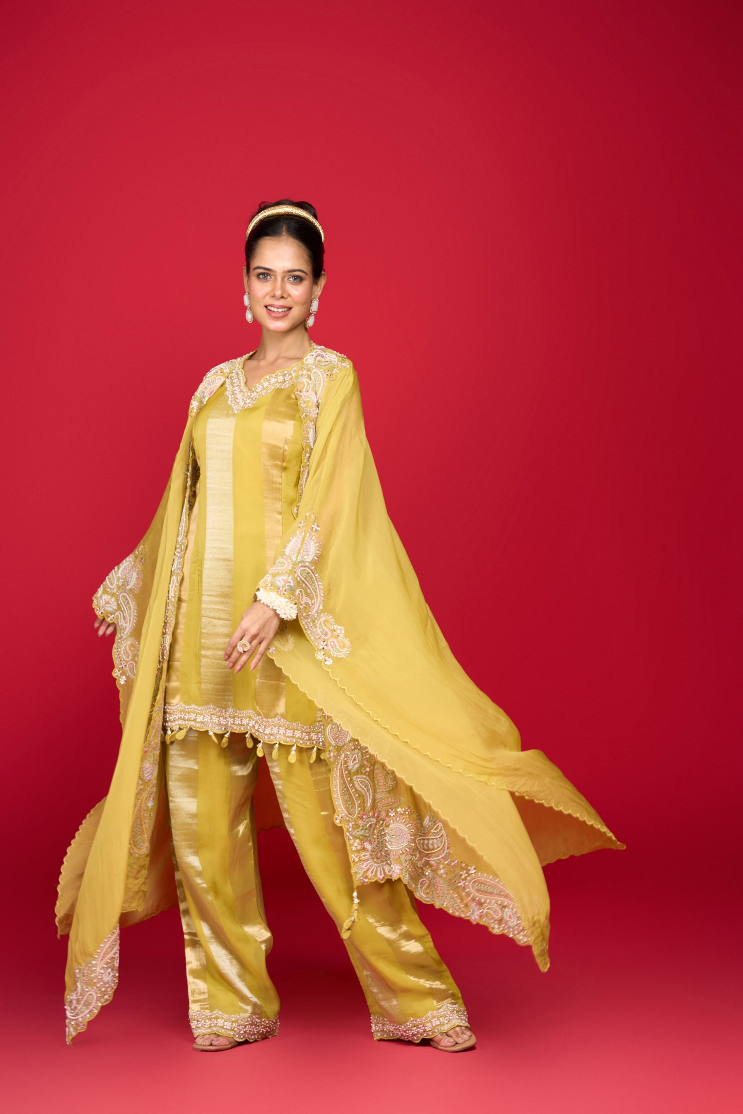 PEAR GREEN KURTA WITH CAPE AND PANTS SET