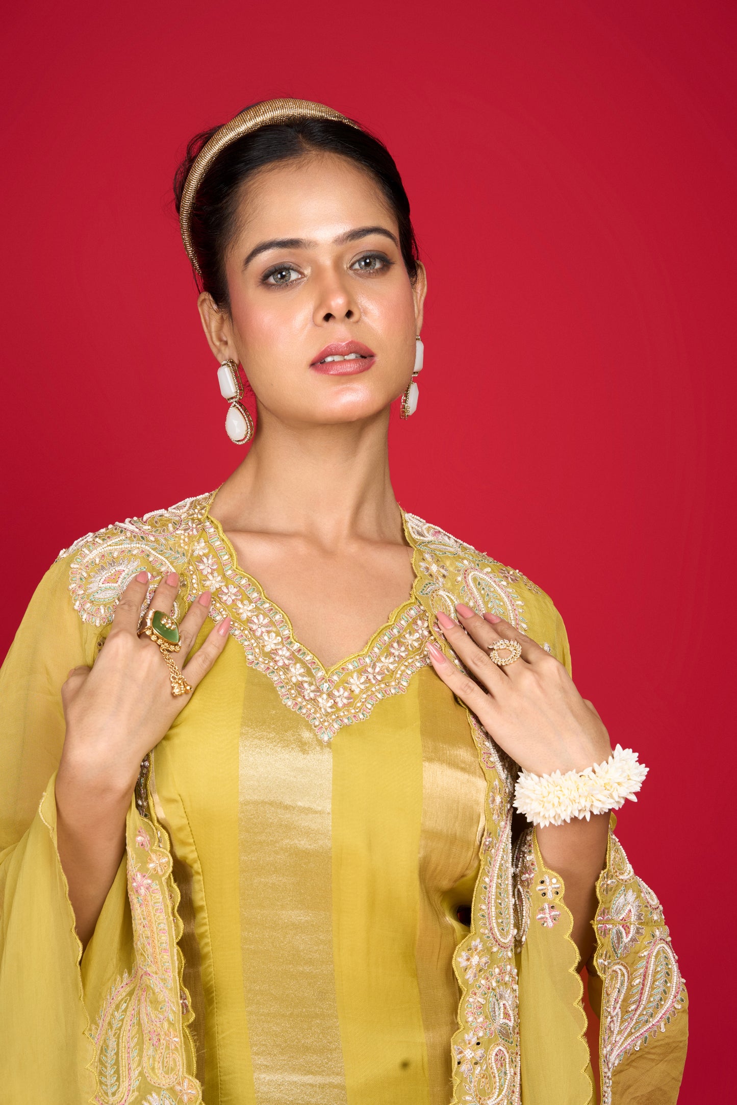 PEAR GREEN KURTA WITH CAPE AND PANTS SET