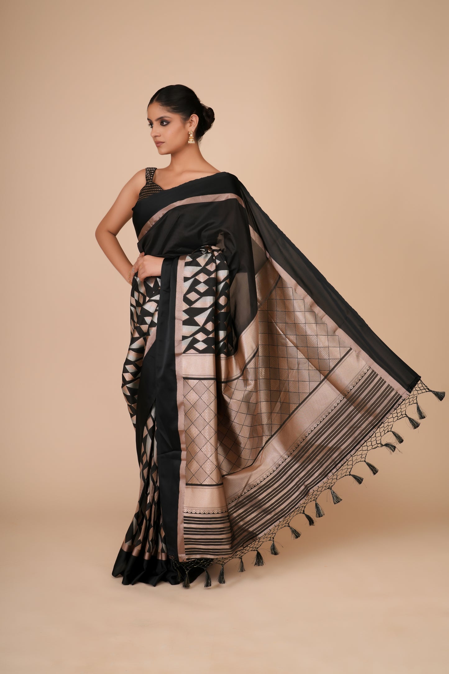 BLACK BANARASI SILK SAREE