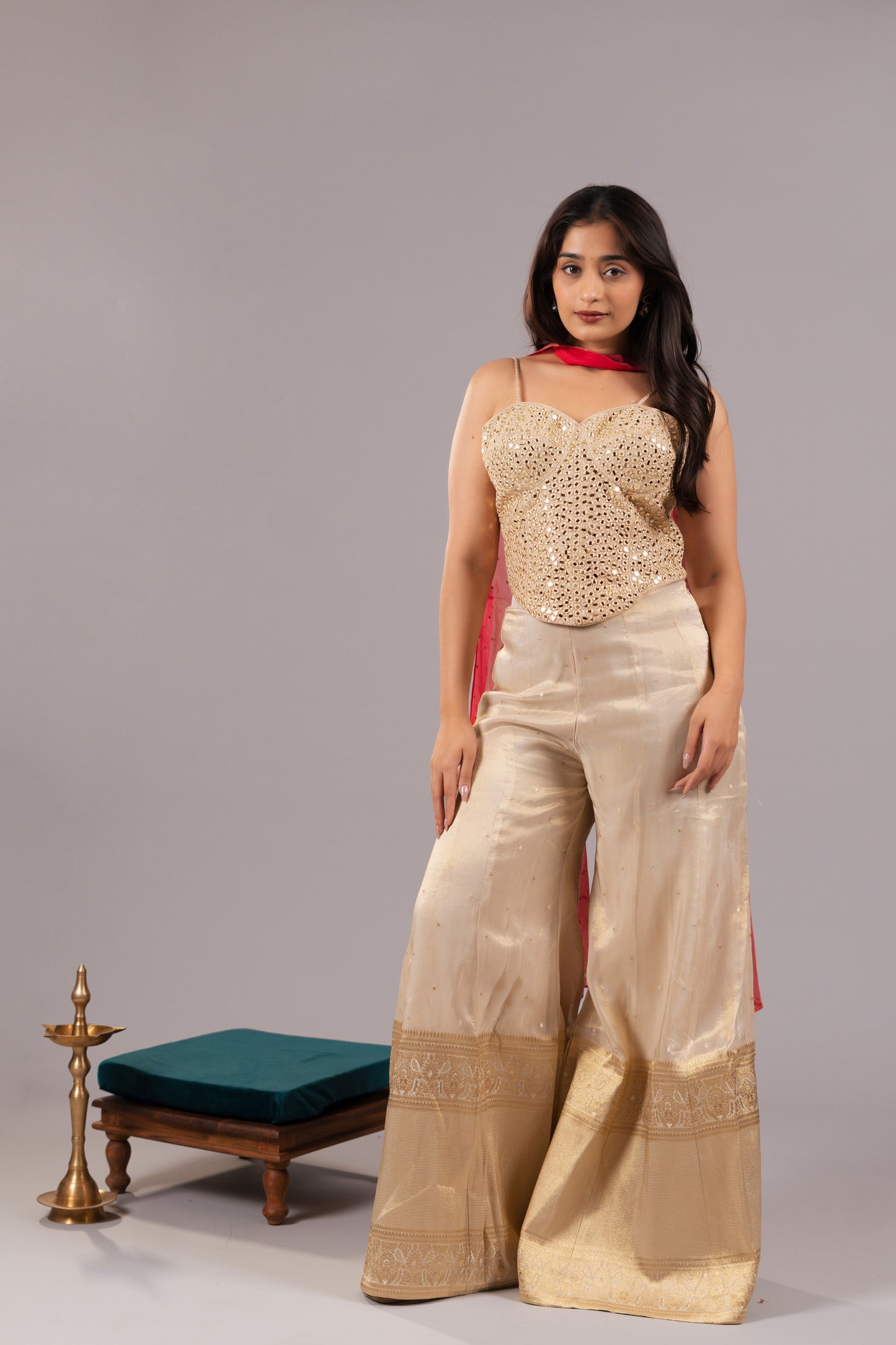CREAM TISSUE CORSET SET