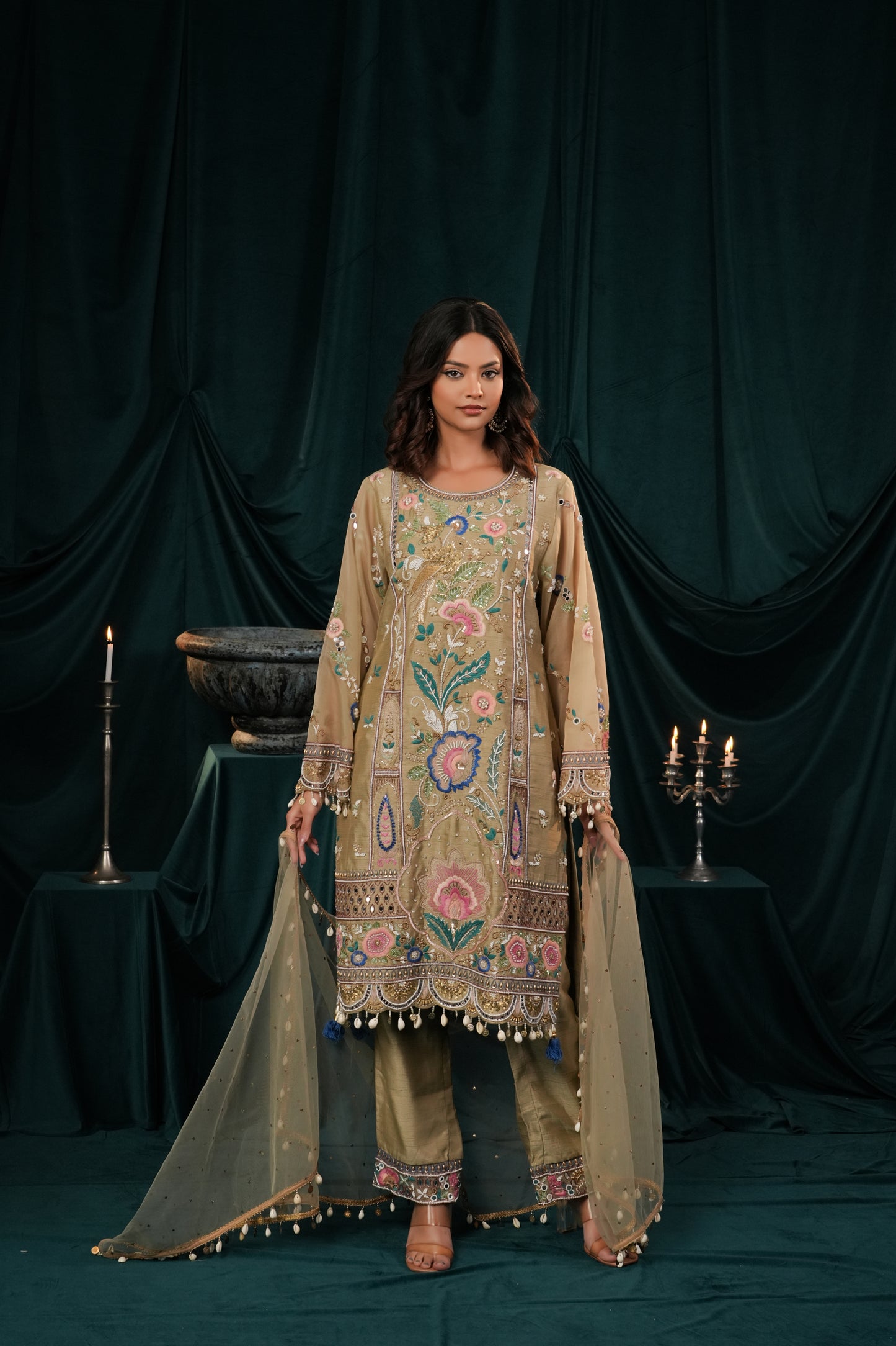SAGE GREEN EMBROIDERED SILK SUIT