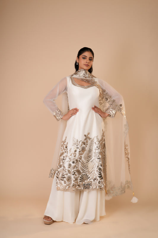 IVORY NET STRAIGHT CUT DRESS